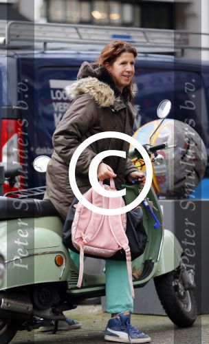 Amsterdam 19 november 2015
Isa Hoes op de scooter