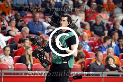 Amsterdam  5 juni 2015
Nederland-USA 3-4 in de arena. Max Smulders mag met Memphis Depay het veld oplopen.
Ivo Borkus loopt met steadycam op het veld.