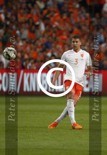 Amsterdam, 5 Juni 2015 
Vriendschappelijke interland Nederland-USA, Eindstand 3-4
Jeffrey Bruma