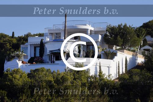 ibiza 5 juni 2015 
Dit huis is van of huurt Jeroen Kool op ibiza.