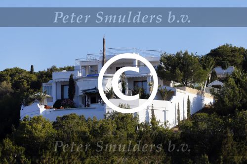 ibiza 5 juni 2015 
Dit huis is van of huurt Jeroen Kool op ibiza.