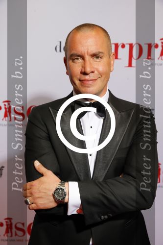 Amsterdam 18 mei 2015
Premiere de surprise van Mike v Diem met in de hoofdrollen Georgina Verbaan en Jeroen v Koningsbrugge. De premiere was in Tuschinski.