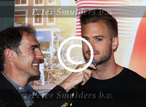Amsterdam, 15 Mei 2015
Presentatie Cast nieuste speelfilm van Johan Nijenhuis, Rokjesdag
Jim Bakkum speelt de rol van JEFFREY