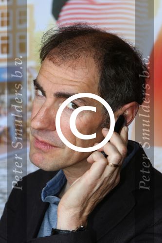 Amsterdam, 15 Mei 2015
Presentatie Cast nieuste speelfilm van Johan Nijenhuis, Rokjesdag
REGISSEUR Johan Nijenhuis
