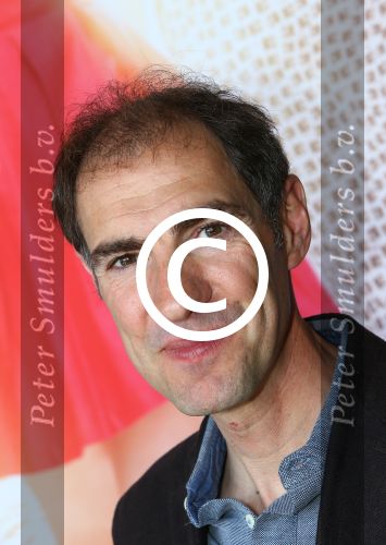 Amsterdam, 15 Mei 2015
Presentatie Cast nieuste speelfilm van Johan Nijenhuis, Rokjesdag
REGISSEUR Johan Nijenhuis