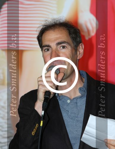 Amsterdam, 15 Mei 2015
Presentatie Cast nieuste speelfilm van Johan Nijenhuis, Rokjesdag
REGISSEUR Johan Nijenhuis