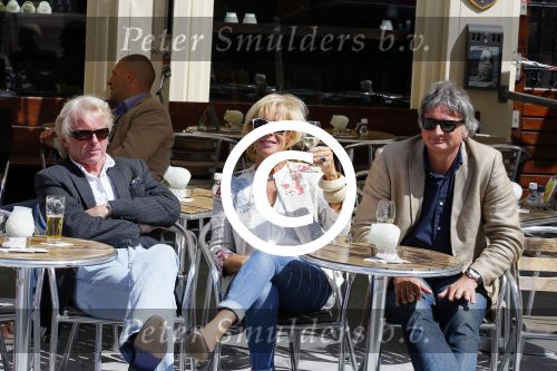 Amsterdam 26 mei 2015  
Joke Bruijs met haar vriend Frits Landesbergen en ex Boris Bayer en Gerard Cox