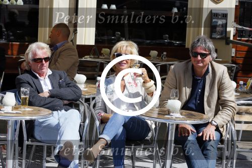 Amsterdam 26 mei 2015  
Joke Bruijs met haar vriend Frits Landesbergen en ex Boris Bayer en Gerard Cox