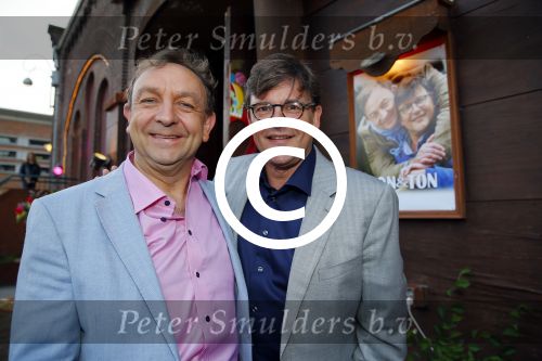 Amsterdam 11 mei 2015 
Jon v Eerd en zijn partner Ton vieren hun 30 jarig huwelijk met een feest met vele collega\'s