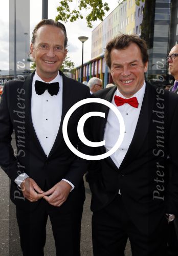 Amsterdam 30 mei 2015
Het 23e damdiner vindt weer plaats bij de HMH Heineken Music Hall.
Joop Wijn met partner