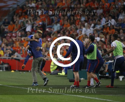 Amsterdam, 5 Juni 2015
Vriendschappelijke interland Nederland-USA, eindstand 3-4
Jurgen Klinsman