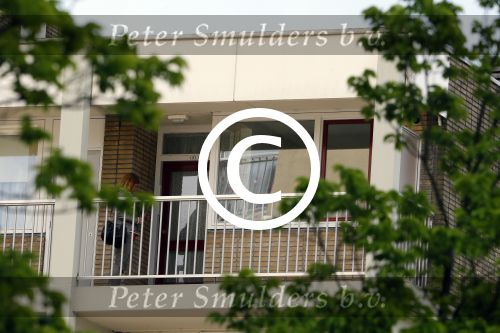 Amstelveen 30 mei 2015
De vriendin van Henny Cruijff verlaat hun appartement/huis. Karin Riethoven