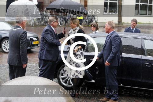 Utrecht 18 mei 2015
Koningin Maxima arriveert in haar audi A8 bij de prins Claus Leerstoel in Utrecht.
