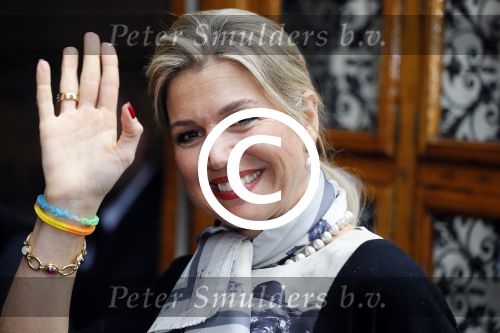 Utrecht 18 mei 2015
Koningin Maxima arriveert in haar audi A8 bij de prins Claus Leerstoel in Utrecht.