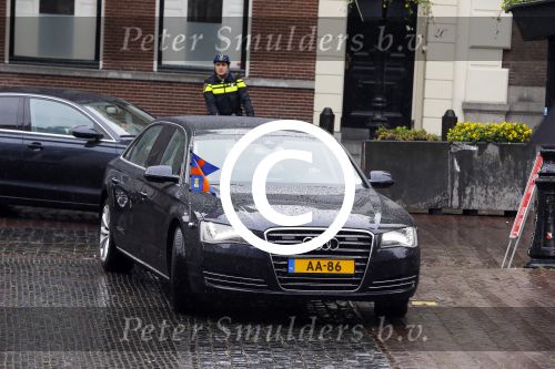 Utrecht 18 mei 2015
Koningin Maxima arriveert in haar audi A8 bij de prins Claus Leerstoel in Utrecht.