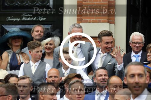 Amsterdam 1 mei 2015
Koos v Plateringen en Ton Keunen trouwen in huis Bartalotti. Ook de 2 zoons van Ton zijn aanwezig.