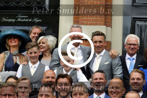 Amsterdam 1 mei 2015
Koos v Plateringen en Ton Keunen trouwen in huis Bartalotti. Ook de 2 zoons van Ton zijn aanwezig.