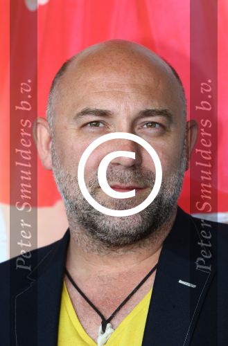 Amsterdam, 15 Mei 2015
Presentatie Cast nieuste speelfilm van Johan Nijenhuis, Rokjesdag
Loek Peters speelt de rol van BOR