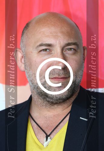 Amsterdam, 15 Mei 2015
Presentatie Cast nieuste speelfilm van Johan Nijenhuis, Rokjesdag
Loek Peters speelt de rol van BOR
