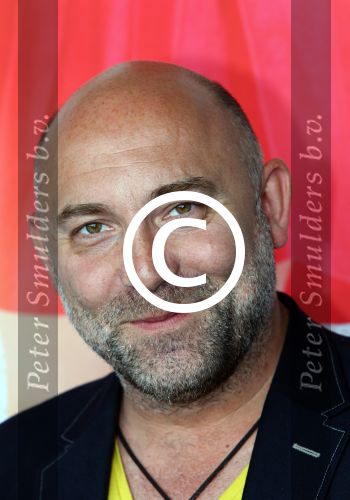 Amsterdam, 15 Mei 2015
Presentatie Cast nieuste speelfilm van Johan Nijenhuis, Rokjesdag
Loek Peters speelt de rol van BOR