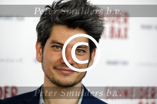 Amsterdam 25 mei 2015
Premiere Schneider vs Bax van Alex v Warmerdam in het eye theater.