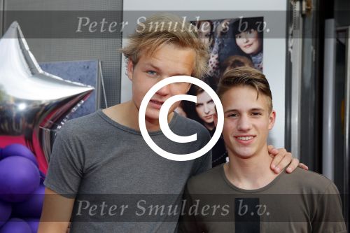 Amsterdam 11 mei 2015
Premiere Pitch perfect 2 in pathe arena.
Daan Zwierink en Rein van Duivenboden (MainStreet