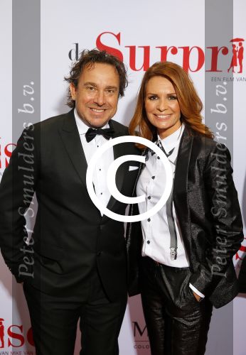 Amsterdam 18 mei 2015
Premiere de surprise van Mike v Diem met in de hoofdrollen Georgina Verbaan en Jeroen v Koningsbrugge. De premiere was in Tuschinski. Marco en Leontine Borsato