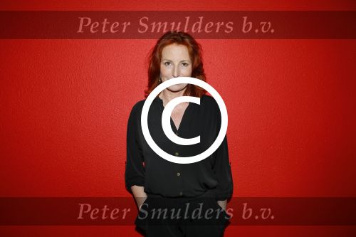 Amsterdam 11 mei 2015     
Presentaie castleden van de nieuwe stukken van Dommelgraaf en Cornelisse productions in de Meervaart.
Marian Mudder