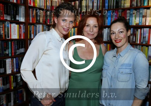 Amsterdam 12 mei 2015
Presentatie nieuwe boek Marian Mudder. Kim Pieters Marian en Myrianne v Reeden