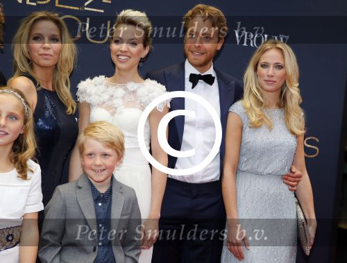 Amsterdam 1 juni 2015
Fajah Lourens met haar nieuwe vriend Gijs Scheringa.Premiere Rendez Vous in het nieuwe de la mar met oa Mark v Eeuwen  Jenniefr Hoffman Loes Haverkort Peter Paul Muller en Pierre Boulanger.