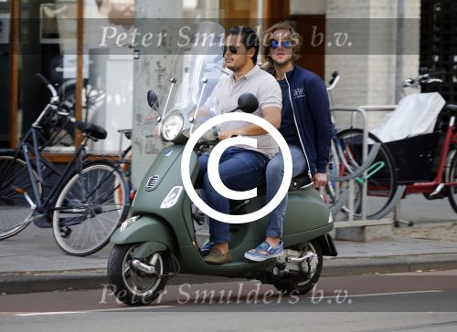 Amsterdam 7 juni 2015 
Marvin Breukhoven met vriend op vespa scooter