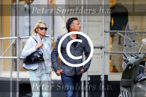 Amsterdam 2 juni 2015
Milika Peterzon en Jurgen Smit samen op de pc hooftstraat.