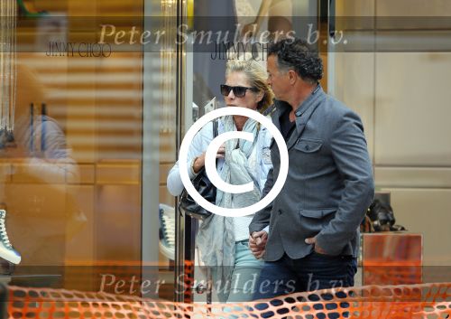 Amsterdam 2 juni 2015
Milika Peterzon en Jurgen Smit samen op de pc hooftstraat.
