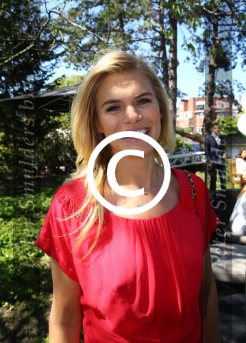 Amsterdam, 4 Juni 2015
Party van Talkies Magazine op het terras van het Hilton Hotel op de Apollolaan.
Nicolette v Dam