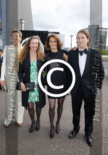 Amsterdam 30 mei 2015
Het 23e damdiner vindt weer plaats bij de HMH Heineken Music Hall.
Willemijn Verloop met man en Nicoline Wisse Smit