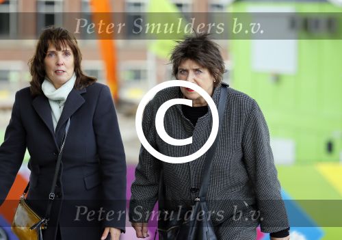 Amsterdam 25 mei 2015
Premiere Schneider vs Bax van Alex v Warmerdam in het eye theater. Olga Zuiderhoek met ...