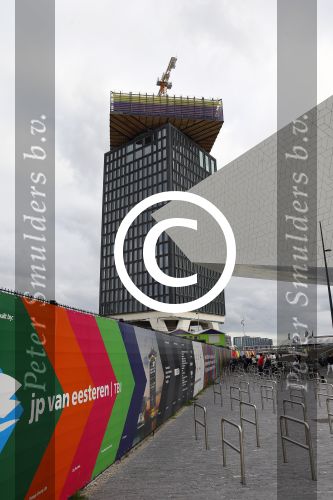 Amsterdam 25 mei 2015
Premiere Schneider vs Bax van Alex v Warmerdam in het eye theater.
Verbouwing oude shell toren aan het ij