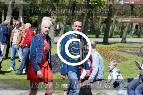 Alphen aan de Rijn 7 mei 2015
Patrick Martens (Koen),Aad van Toor (Adriaan), Bas van Toor (Bassie) en Janouk Kelderman (Keet) tijdens de opnamedag van de nieuwe speelfilm Keet & Koen en de speurtocht naar Bassie & Adriaan .
