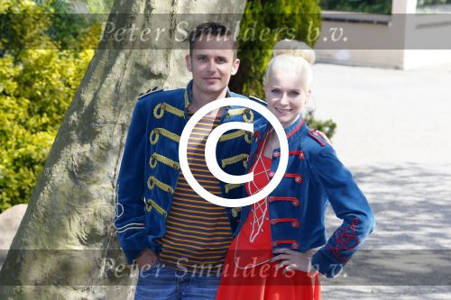 Alphen aan de Rijn 7 mei 2015
Patrick Martens (Koen),Aad van Toor (Adriaan), Bas van Toor (Bassie) en Janouk Kelderman (Keet) tijdens de opnamedag van de nieuwe speelfilm Keet & Koen en de speurtocht naar Bassie & Adriaan .