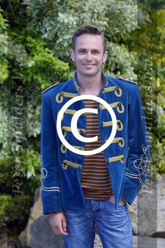 Alphen aan de Rijn 7 mei 2015
Patrick Martens (Koen),Aad van Toor (Adriaan), Bas van Toor (Bassie) en Janouk Kelderman (Keet) tijdens de opnamedag van de nieuwe speelfilm Keet & Koen en de speurtocht naar Bassie & Adriaan .