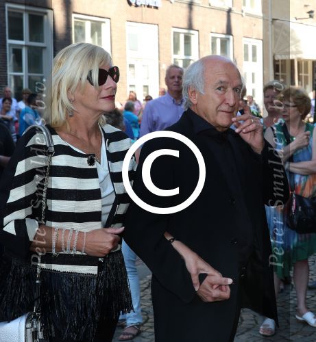 Den Bosch,11 Juni 2015
Dienst in kathedraal de Sint Jan t.g.v. begrafnis Albert West