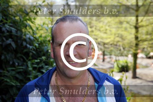 Alphen aan de Rijn 7 mei 2015
Patrick Martens (Koen),Aad van Toor (Adriaan), Bas van Toor (Bassie) en Janouk Kelderman (Keet) tijdens de opnamedag van de nieuwe speelfilm Keet & Koen en de speurtocht naar Bassie & Adriaan . Peter Sterk