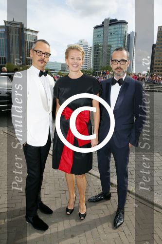 Amsterdam 30 mei 2015
Het 23e damdiner vindt weer plaats bij de HMH Heineken Music Hall.
Prinses Mabel kwam samenmet Viktor en Rolf.