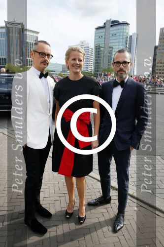 Amsterdam 30 mei 2015
Het 23e damdiner vindt weer plaats bij de HMH Heineken Music Hall.
Prinses Mabel kwam samenmet Viktor en Rolf.