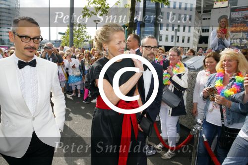 Amsterdam 30 mei 2015
Het 23e damdiner vindt weer plaats bij de HMH Heineken Music Hall.
Prinses Mabel kwam samenmet Viktor en Rolf.