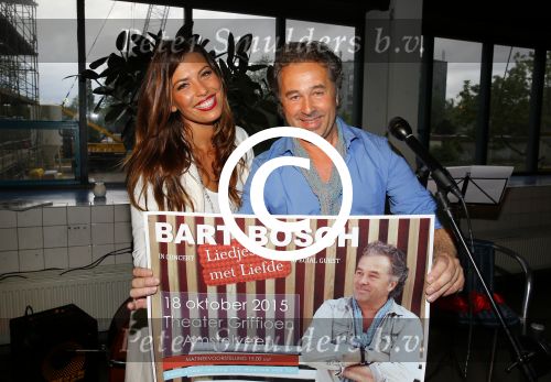 Amsterdam 2 juni 2015  
Bart Bosch 25 jaar artiest . Zijn vrouw kinderen en vader en moeder (ouders) zijn natuurlijk aanwezig.
Rebecca Cabau v Kasbergen presenteert het .