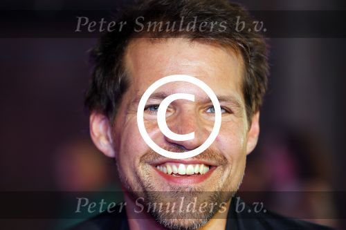 Amsterdam 8 mei 2015  
Albert Verlinde presenteert de cast van Grease met oaTim Douwsma , Vajen van den Bosch Rene v Kooten Tommie Christiaan en Mylene d\'Anjou.
De presentatie is bij de westergasfabriek.
