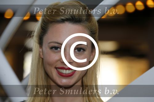 Amsterdam 11 mei 2015     
Presentaie castleden van de nieuwe stukken van Dommelgraaf en Cornelisse productions in de Meervaart.
Roos v Erkel