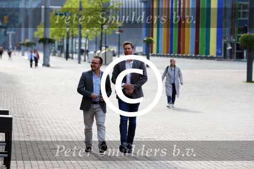 Amsterdam 11 mei 2015
Premiere Pitch perfect 2 in pathe arena.
Sipke Jan Bousema met vriend