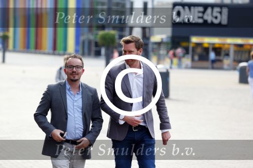 Amsterdam 11 mei 2015
Premiere Pitch perfect 2 in pathe arena.
Sipke Jan Bousema met vriend